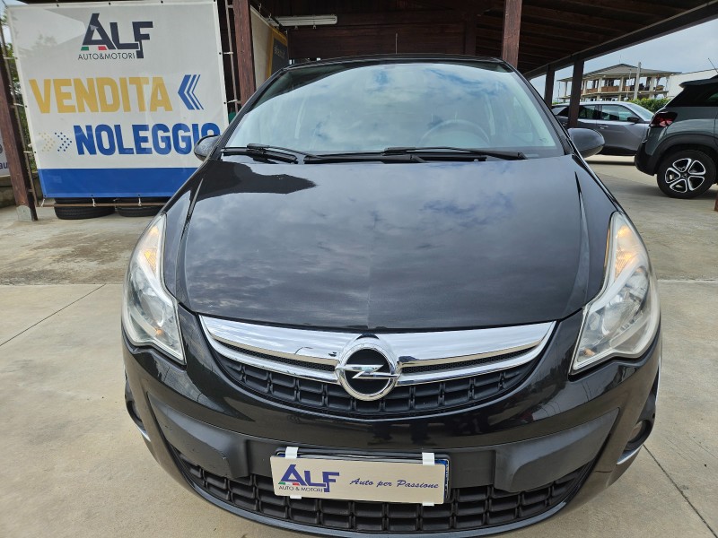 Foto OPEL Corsa 4ª serie