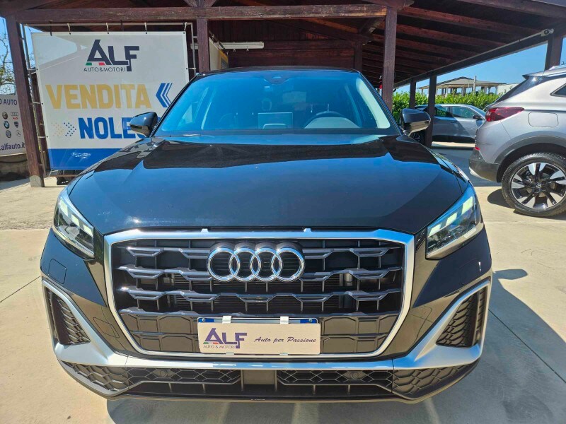 AUDI Q2
