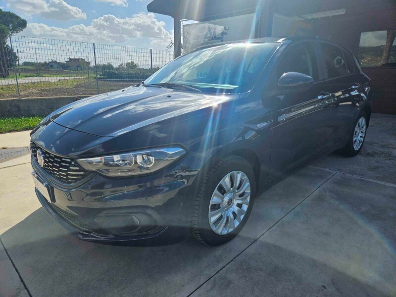 FIAT Tipo (2015-->) Tipo 1.6 Mjt S&S 5 porte Easy