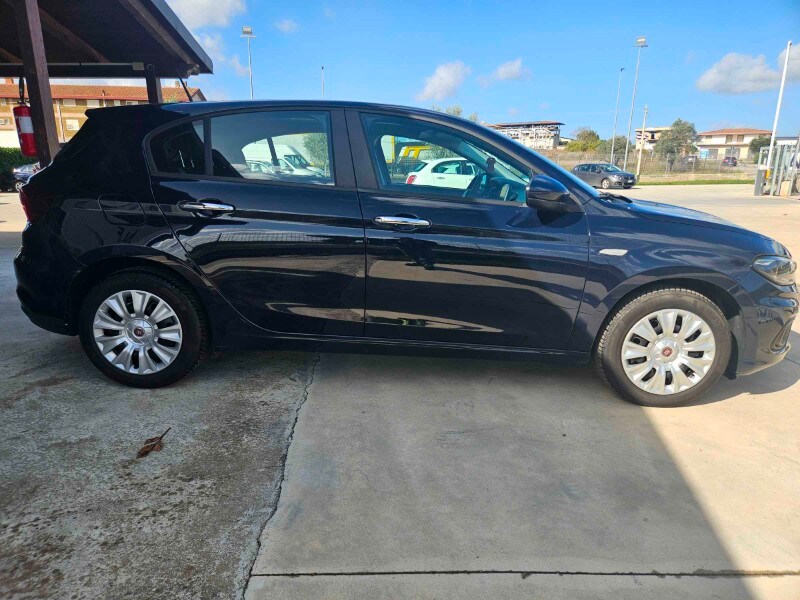 FIAT Tipo (2015-->) Tipo 1.6 Mjt S&S 5 porte Easy