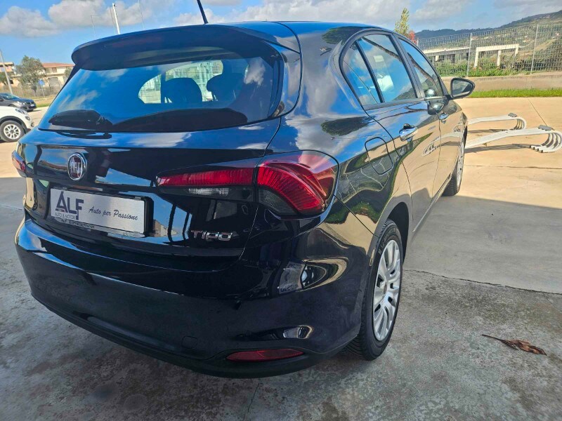 FIAT Tipo (2015-->) Tipo 1.6 Mjt S&S 5 porte Easy