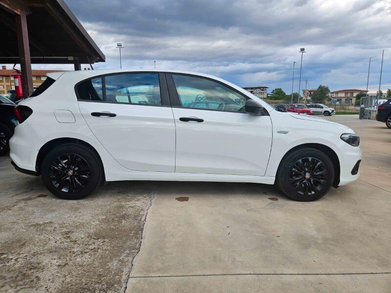 FIAT Tipo (2015-->) Tipo 1.3 Mjt S&S 5 porte Street