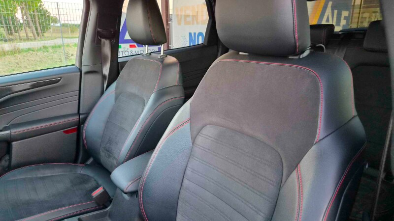 FORD Kuga 3ª serie Kuga 1.5 EcoBlue 120 CV aut. 2WD ST-Line X